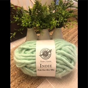 🎉3/$15 Item🎉 Chunky Yarn Skein